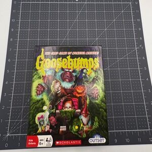 Goosebumps The Card Game of Monster Mayhem Outset Scholastic‎ RL Stine